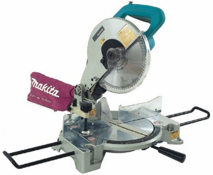 Торцовочная пила Makita LS1040 в прокат в Липецке. У нас лучшая цена за сутки! Возможность взять в аренду с выгодной скидкой до 40% при экспресс доставке 24/7. И помните, ночью стоимость еще дешевле на 30%! #арендапрокат #виброплита #выгодно